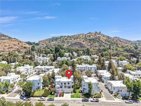 5733 E Stillwater 2 Avenue, Orange, CA