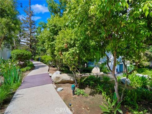 5733 E Stillwater 2 Avenue, Orange, CA