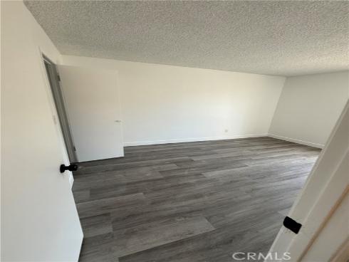 700 West La Veta E4 Avenue, Orange, CA