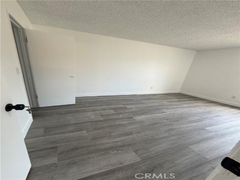 700 West La Veta E4 Avenue, Orange, CA