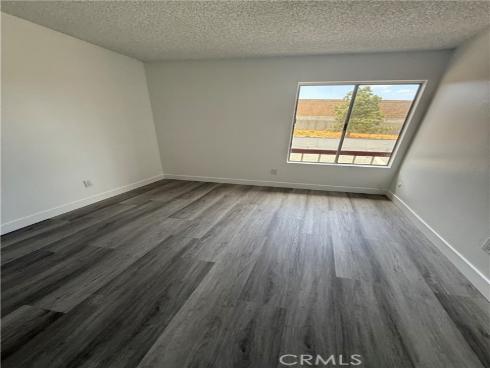 700 West La Veta E4 Avenue, Orange, CA