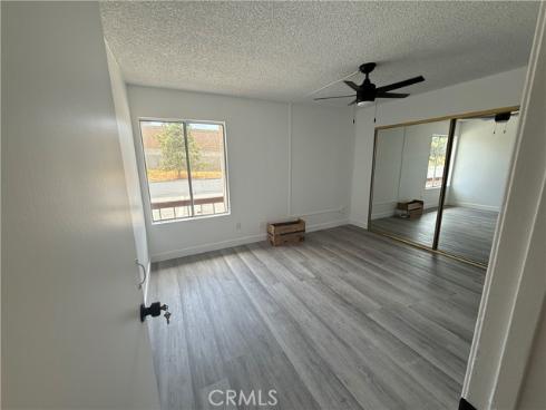 700 West La Veta E4 Avenue, Orange, CA