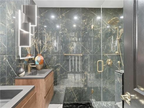 2888 N Wyngate , Orange, CA