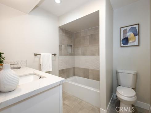3139 E Chapman 5A , Orange, CA