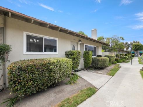3139 E Chapman 5A , Orange, CA
