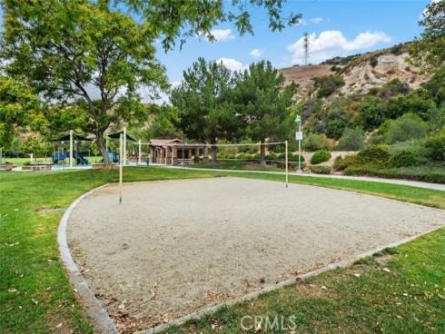 2302 N Chelsey Ct , Orange, CA