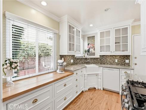 331 E Barkley , Orange, CA