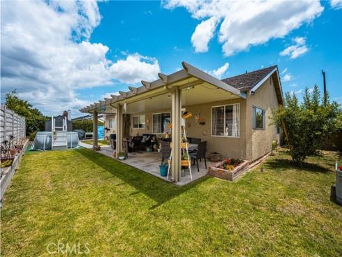915 E La Veta Avenue , Orange, CA