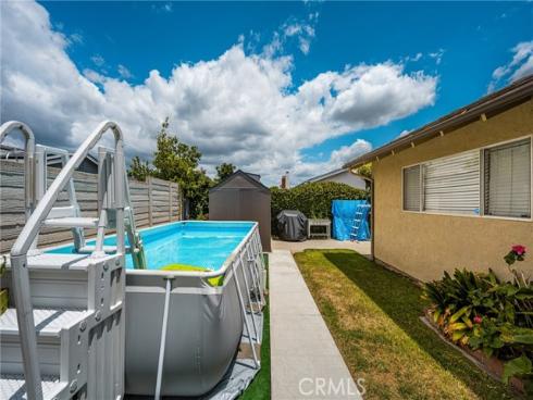 915 E La Veta Avenue  , Orange, CA