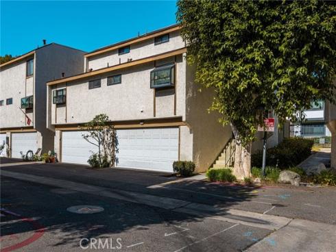 2000 W Palmyra 10 , Orange, CA