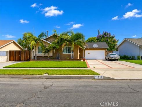 811 E Saint James Avenue, Orange, CA