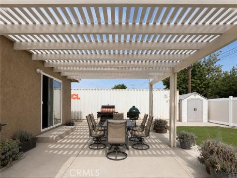 811 E Saint James Avenue, Orange, CA