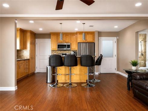 811 E Saint James Avenue, Orange, CA