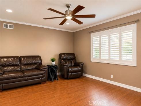811 E Saint James Avenue, Orange, CA