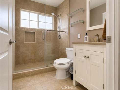 811 E Saint James Avenue, Orange, CA