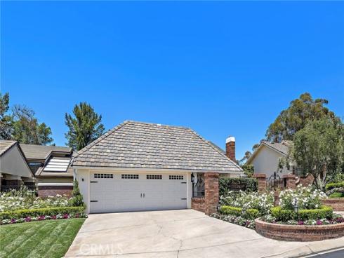 5603 E Crest De Ville  , Orange, CA