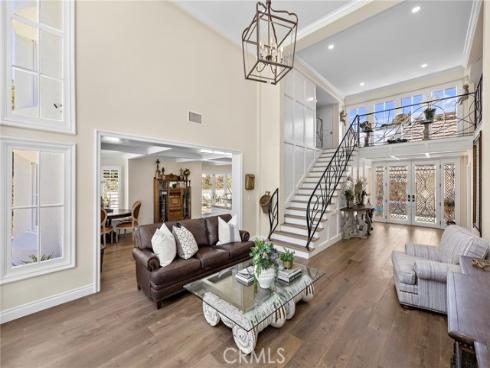 5603 E Crest De Ville  , Orange, CA