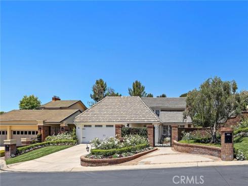 5603 E Crest De Ville  , Orange, CA