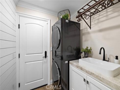 5603 E Crest De Ville  , Orange, CA