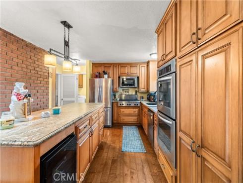 760 N Pine St , Orange, CA