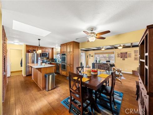 760 N Pine St , Orange, CA