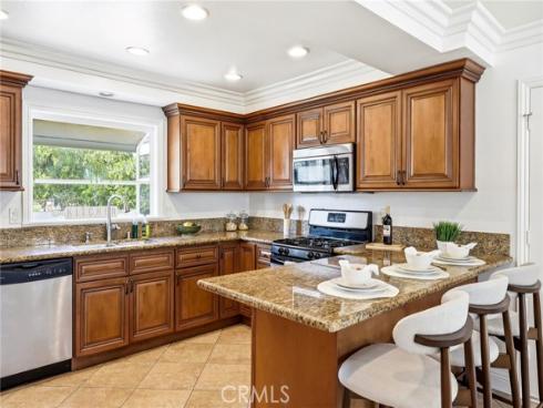 1110 E Meats Avenue, Orange, CA