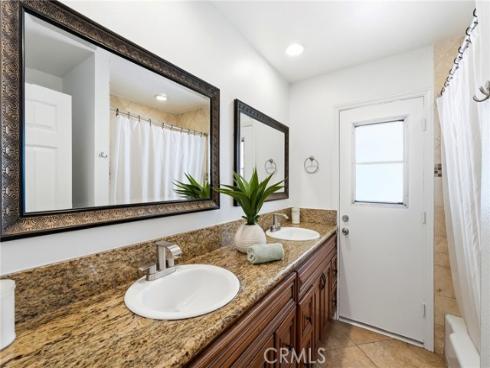 1110 E Meats Avenue, Orange, CA