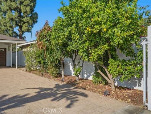 1110 E Meats Avenue, Orange, CA