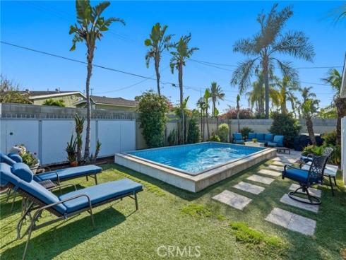 1110 E Meats Avenue, Orange, CA
