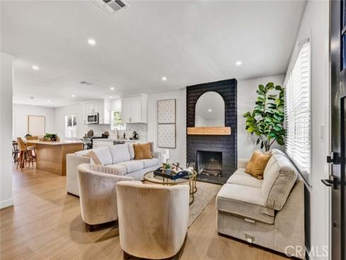 1800 E Mayfair , Orange, CA