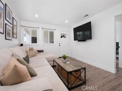 557 S Rosalind , Orange, CA