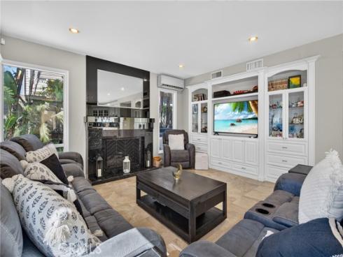 4025 E Regency , Orange, CA