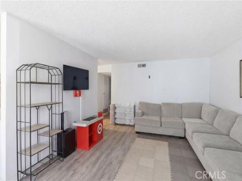 700 W La Veta C7 , Orange, CA