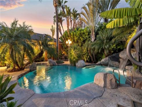 2129 N Pine , Orange, CA