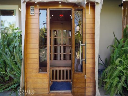 2129 N Pine , Orange, CA