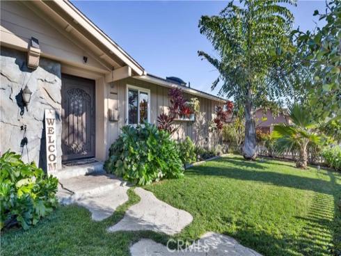 2129 N Pine , Orange, CA