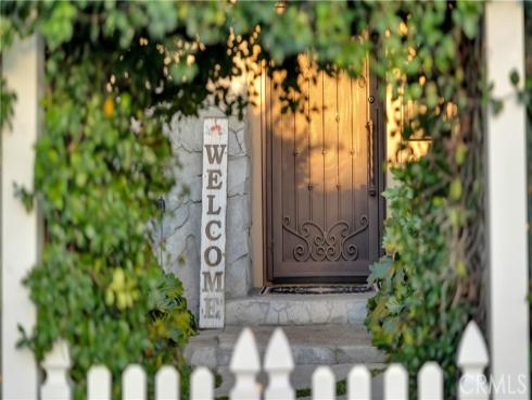2129 N Pine , Orange, CA