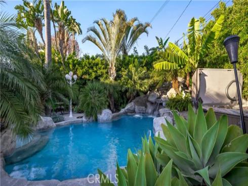 2129 N Pine , Orange, CA
