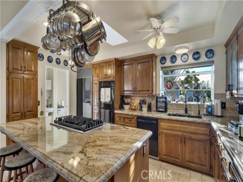 2129 N Pine , Orange, CA
