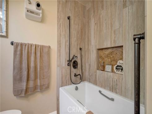 2129 N Pine , Orange, CA