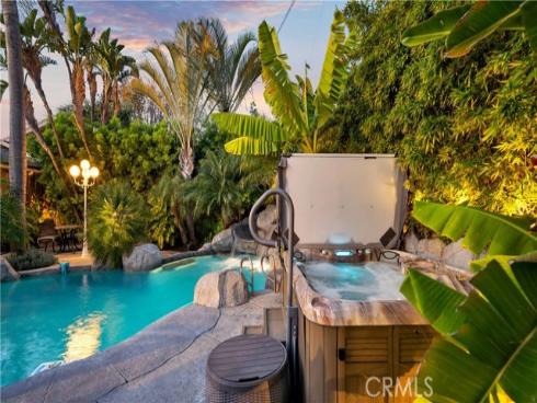 2129 N Pine , Orange, CA