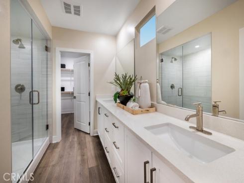 1064 E Overlook Drive, Orange, CA