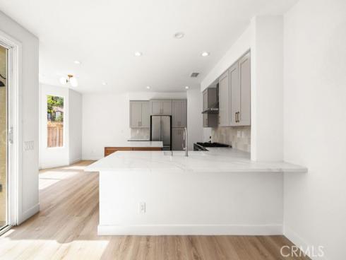 239 S Firenza , Orange, CA