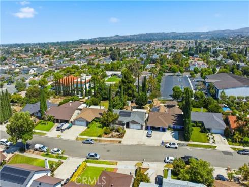 4605 E Silverleaf , Orange, CA