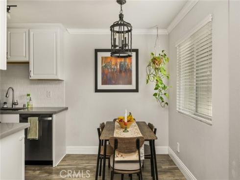 660 S Glassell 44 , Orange, CA