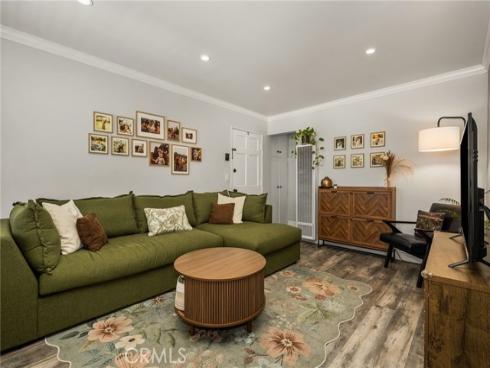 660 S Glassell 44 , Orange, CA