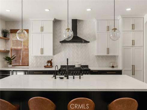 7565 E Crown Pkwy , Orange, CA