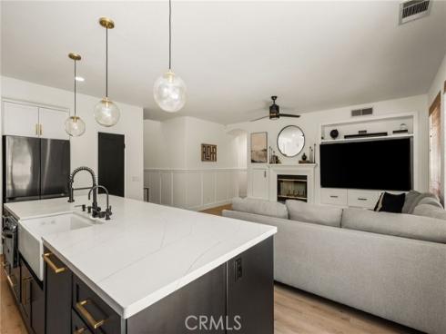 7565 E Crown Pkwy , Orange, CA