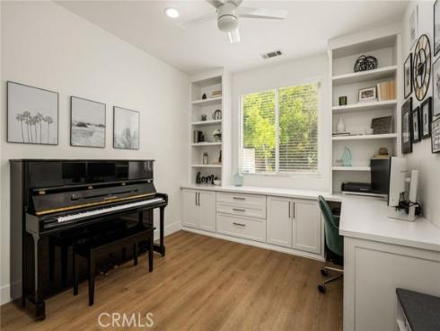 7565 E Crown Pkwy , Orange, CA