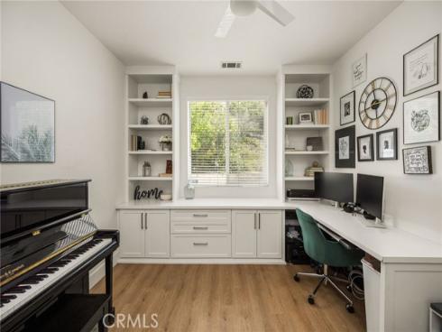 7565 E Crown Pkwy , Orange, CA